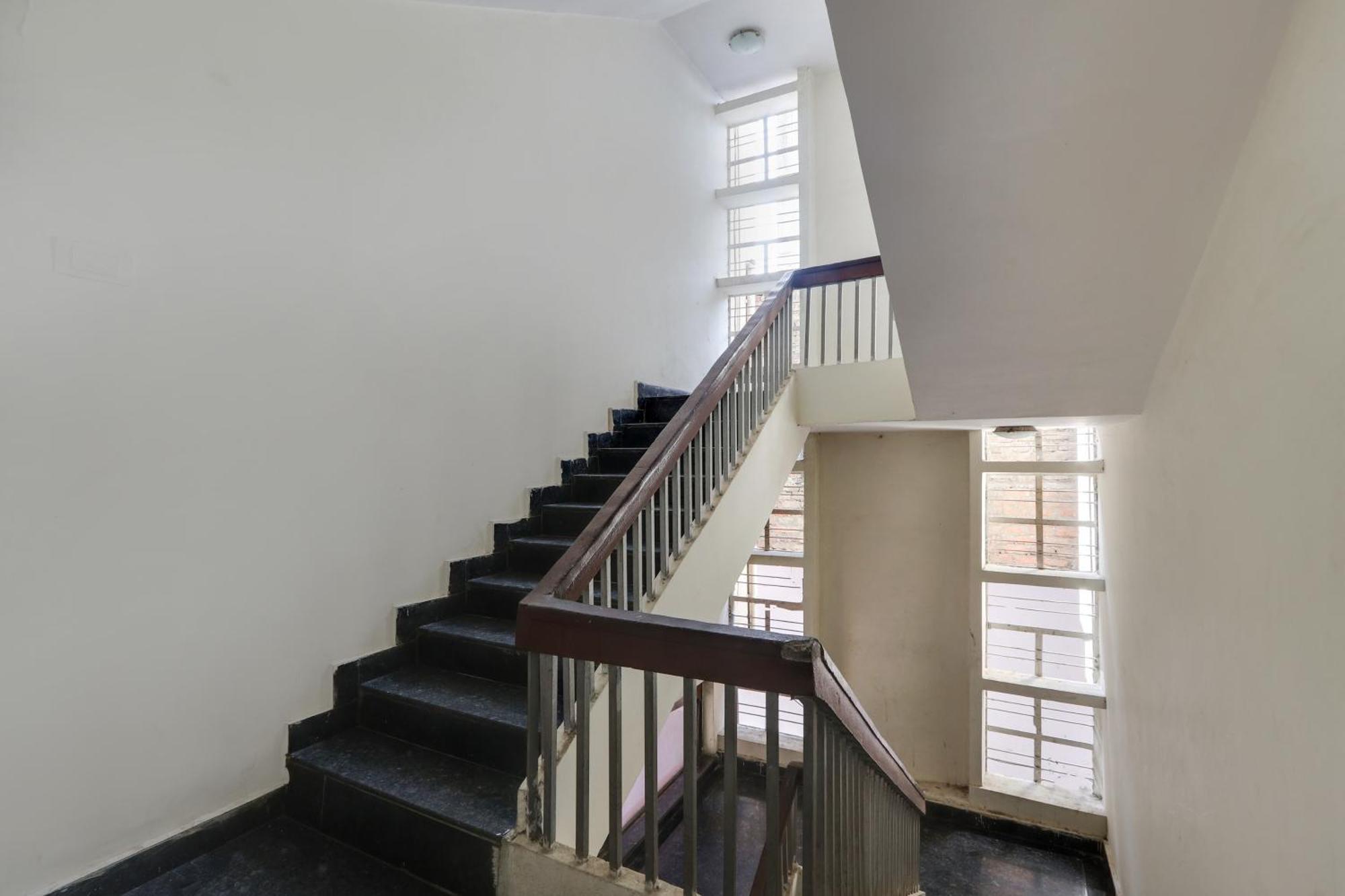 Sangareddy Hotel O Grand Hotel And Lodge מראה חיצוני תמונה